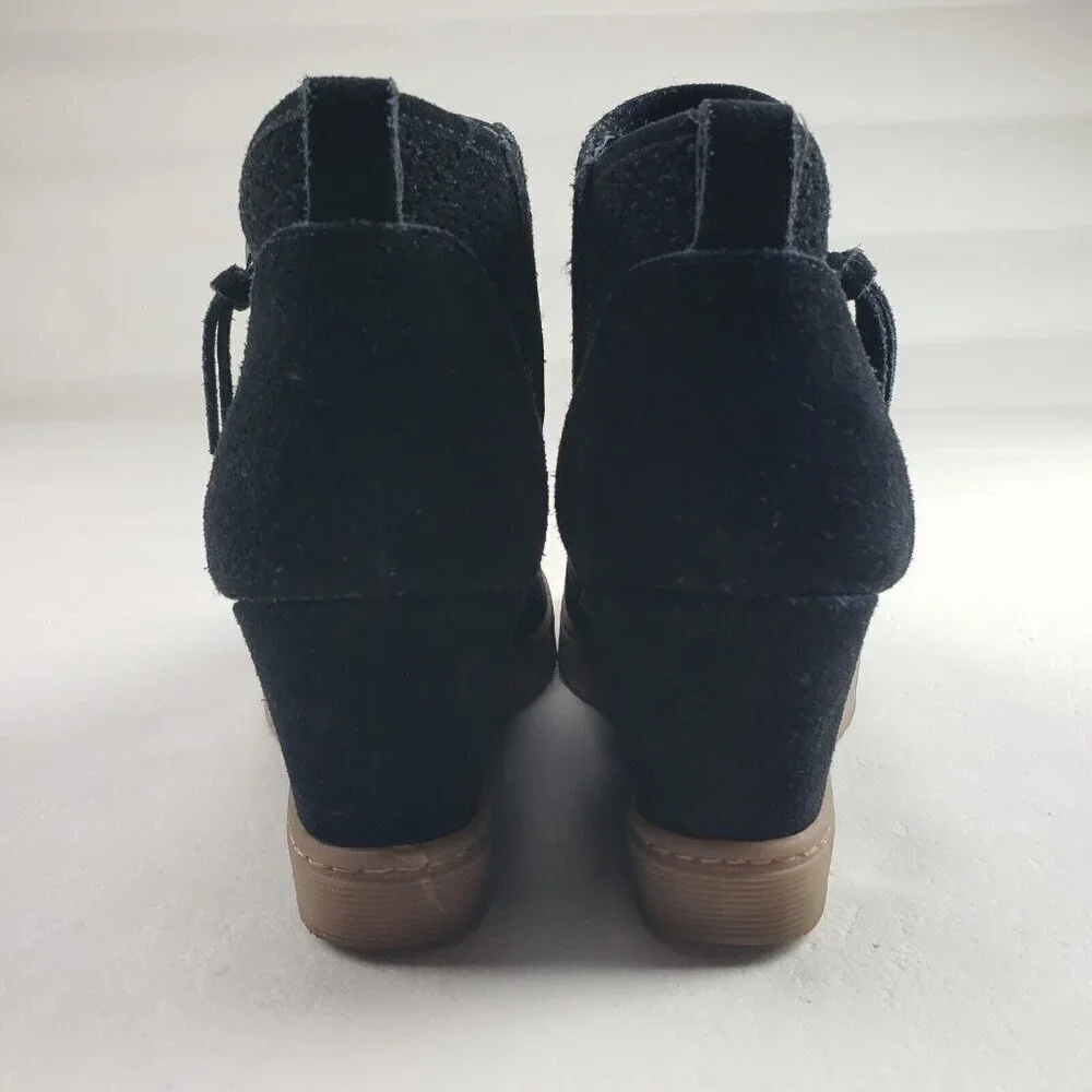 Sofft Bellview Wedge Ankle Boot Womens 11 Black Suede Side Zip Perforated Bootie